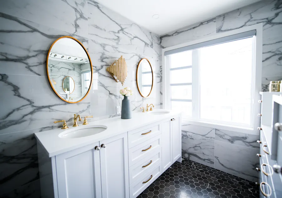 Bathroom vanity and countertop